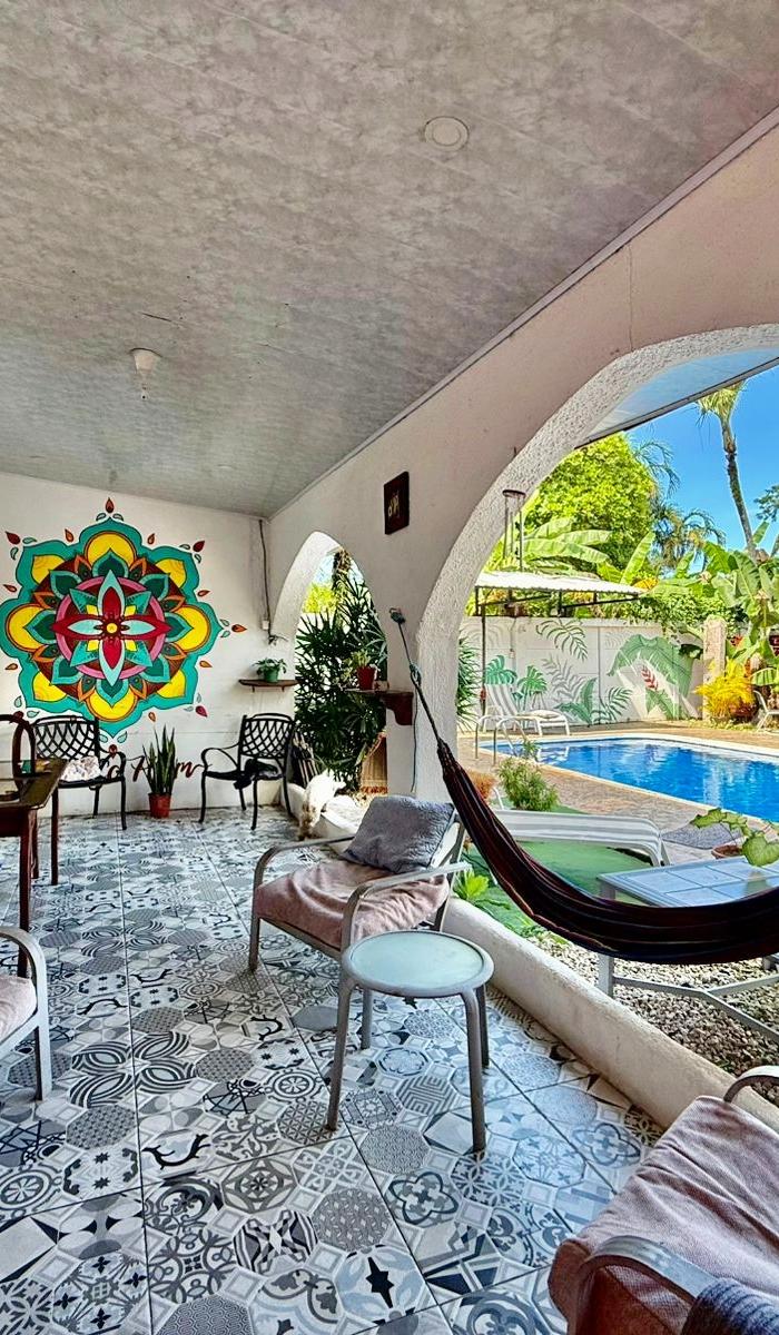 Hostel-Style Home with Pool and Gym in Jacó – Residential & Commercial Use