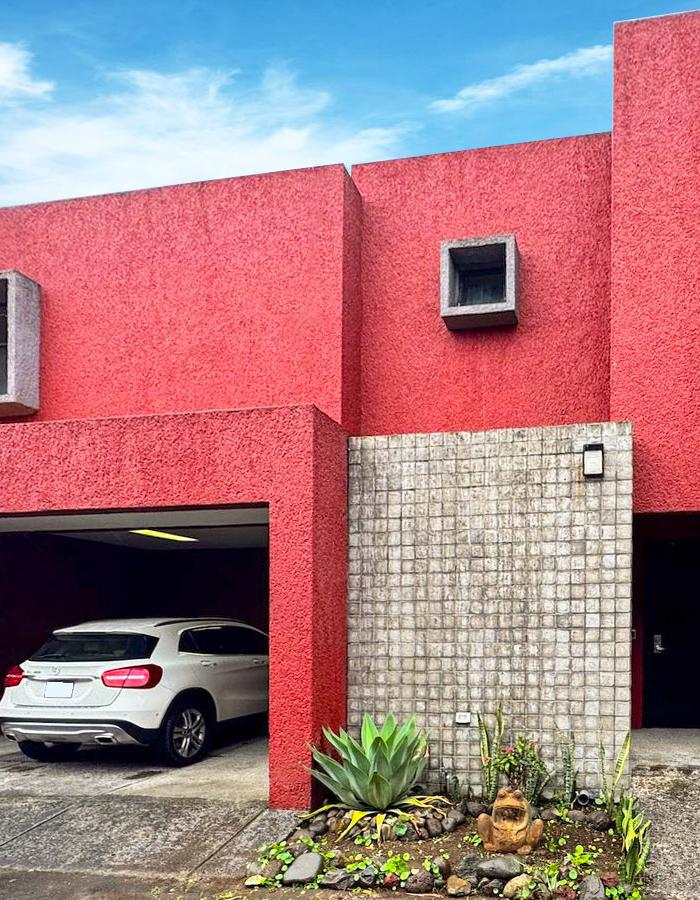 House for Sale in Puruses, Guayabos, Curridabat