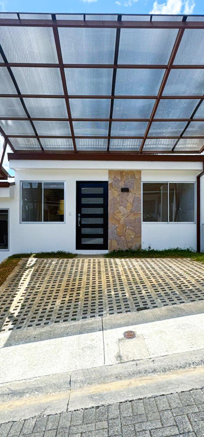 New Single-Level 2-Bedroom Home in Las Veredas Condominium, Alajuelita, San José