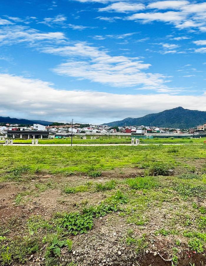 Flat Lot in Avenida del Este Condominium, Ayarco, Curridabat