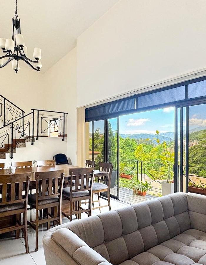 Two-Level Penthouse in Terrazas de Ayarco, Curridabat